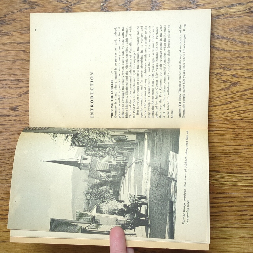 Vintage West Germany A Simon & Schuster Travel Guide Paperback Book Nonfiction - Picture 5 of 16